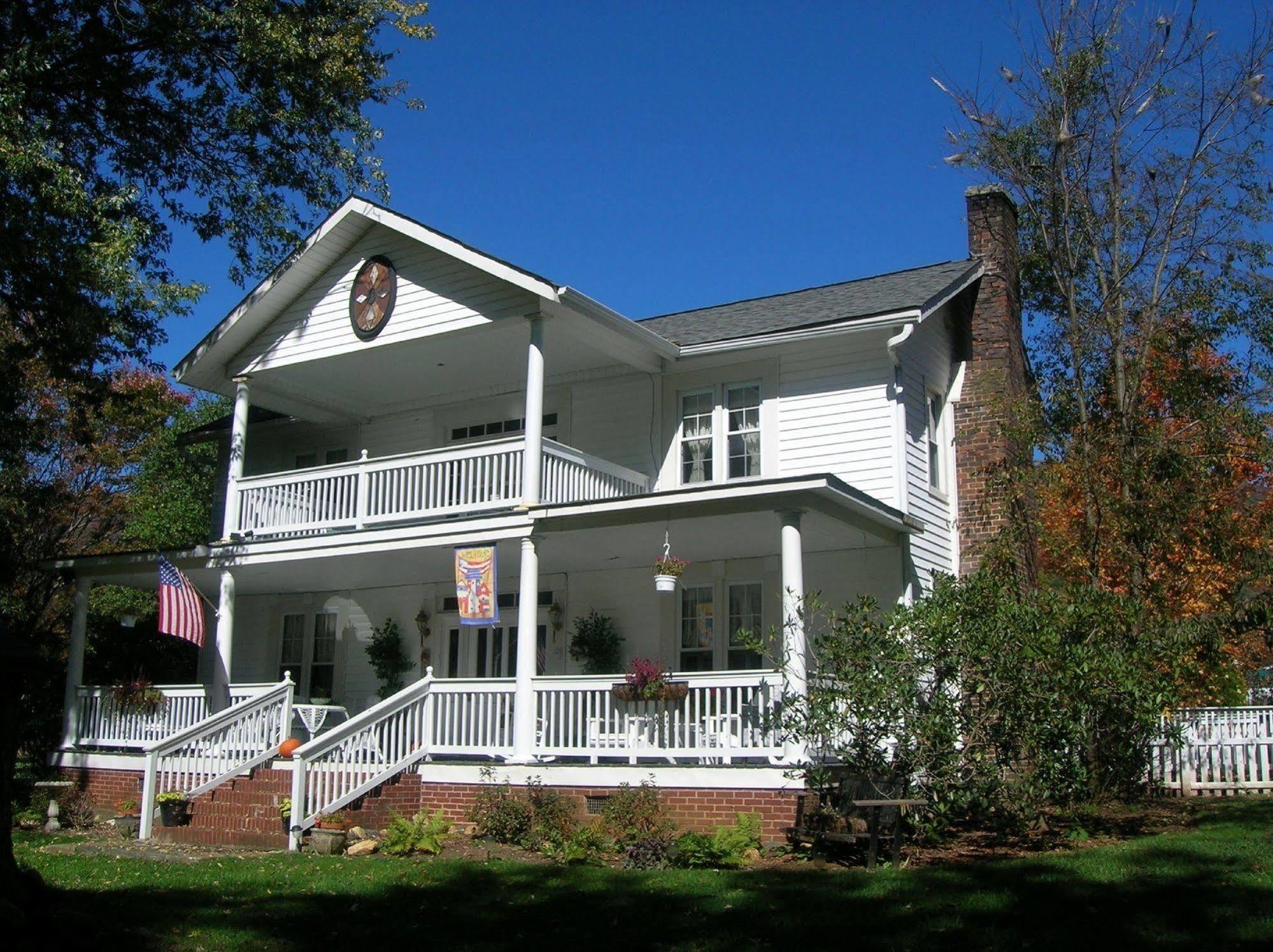 Buffalo Tavern Bed And Breakfast West Jefferson Eksteriør billede