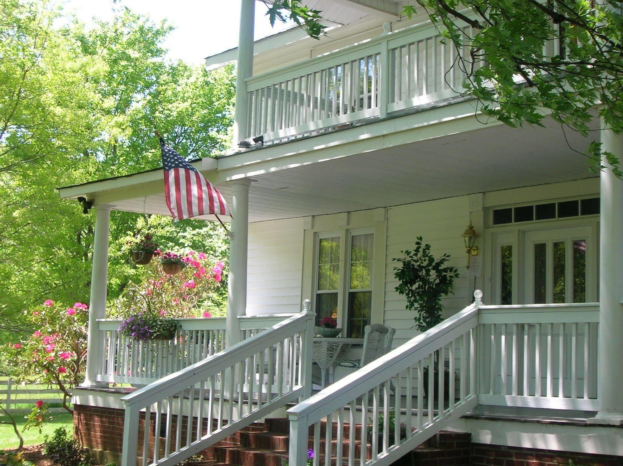 Buffalo Tavern Bed And Breakfast West Jefferson Eksteriør billede